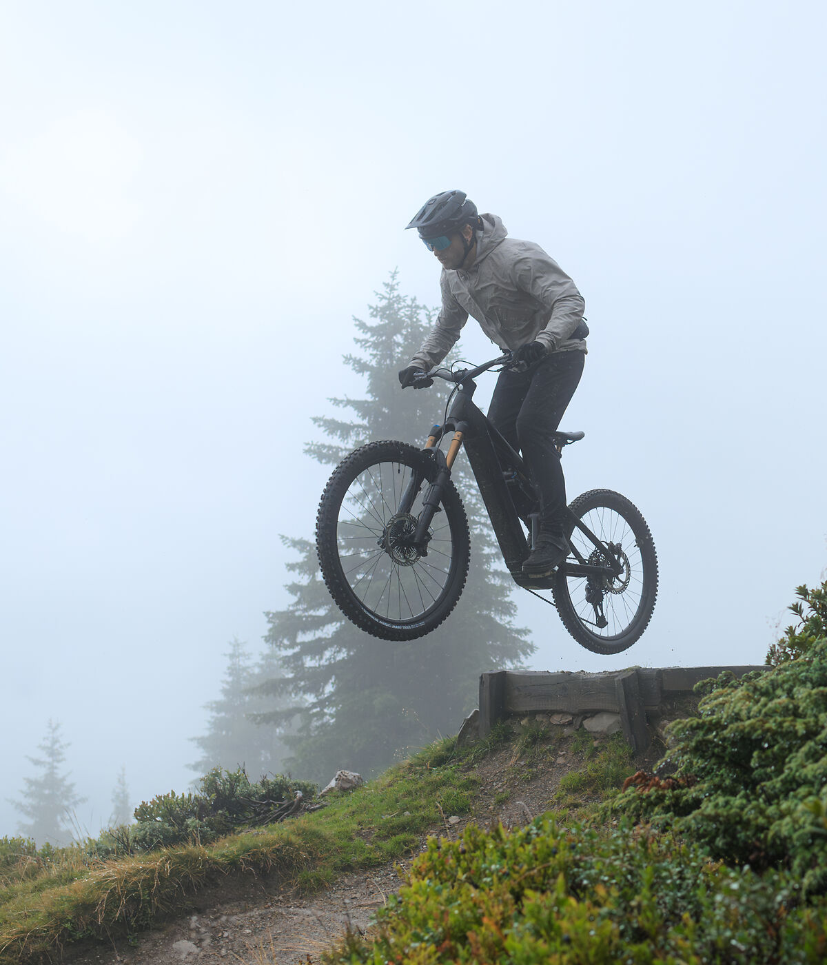 Cube Nuroad ONE ruby´n´puce