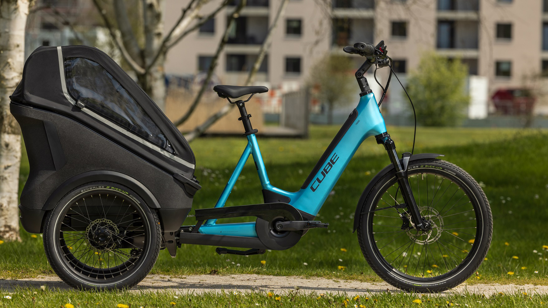 Cube Trike Family Hybrid 750 blue´n´reflex