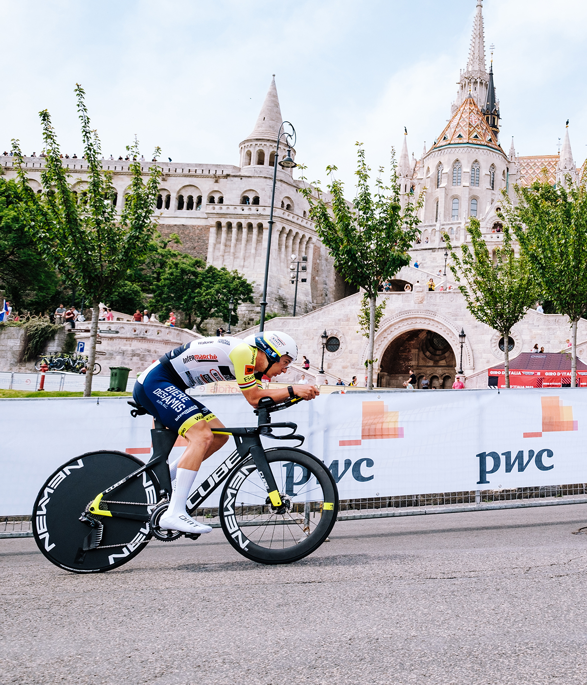 CROSS RACE - CYCLOCROSS - ROAD - BIKES | CUBE Bikes