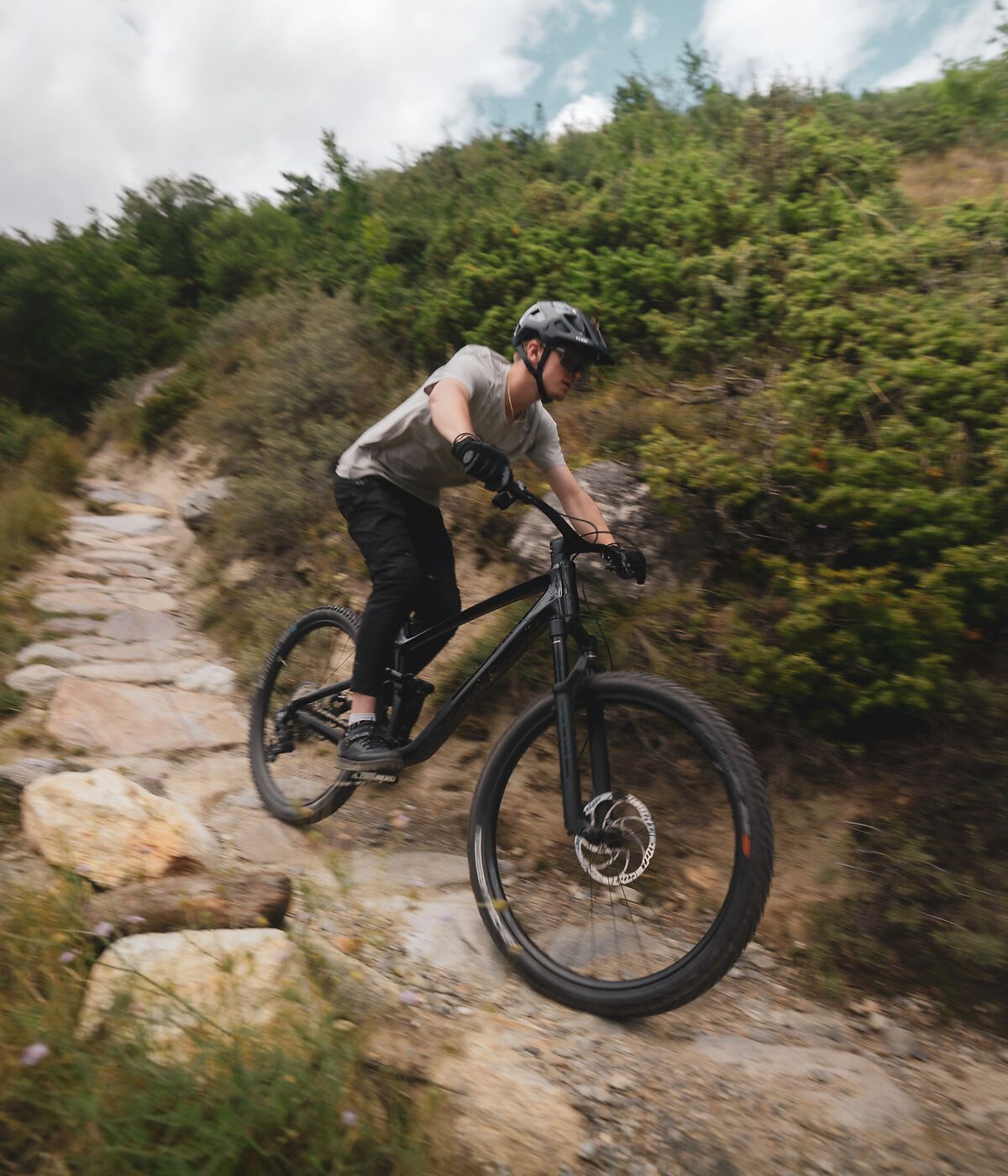 CUBE SCRIPT GTY FIT-sweater