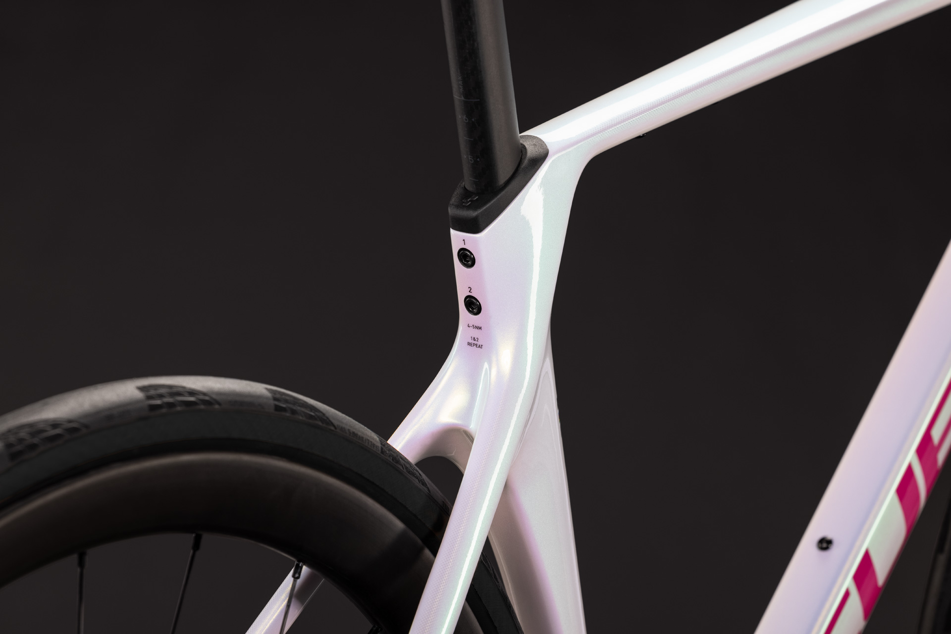 Internal Cable Routing